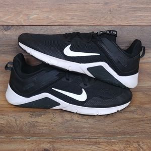 Nike Legend Essential